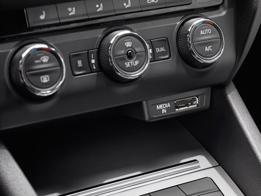  Skoda Octavia Combi 2013 года  (фото 19 из 26)